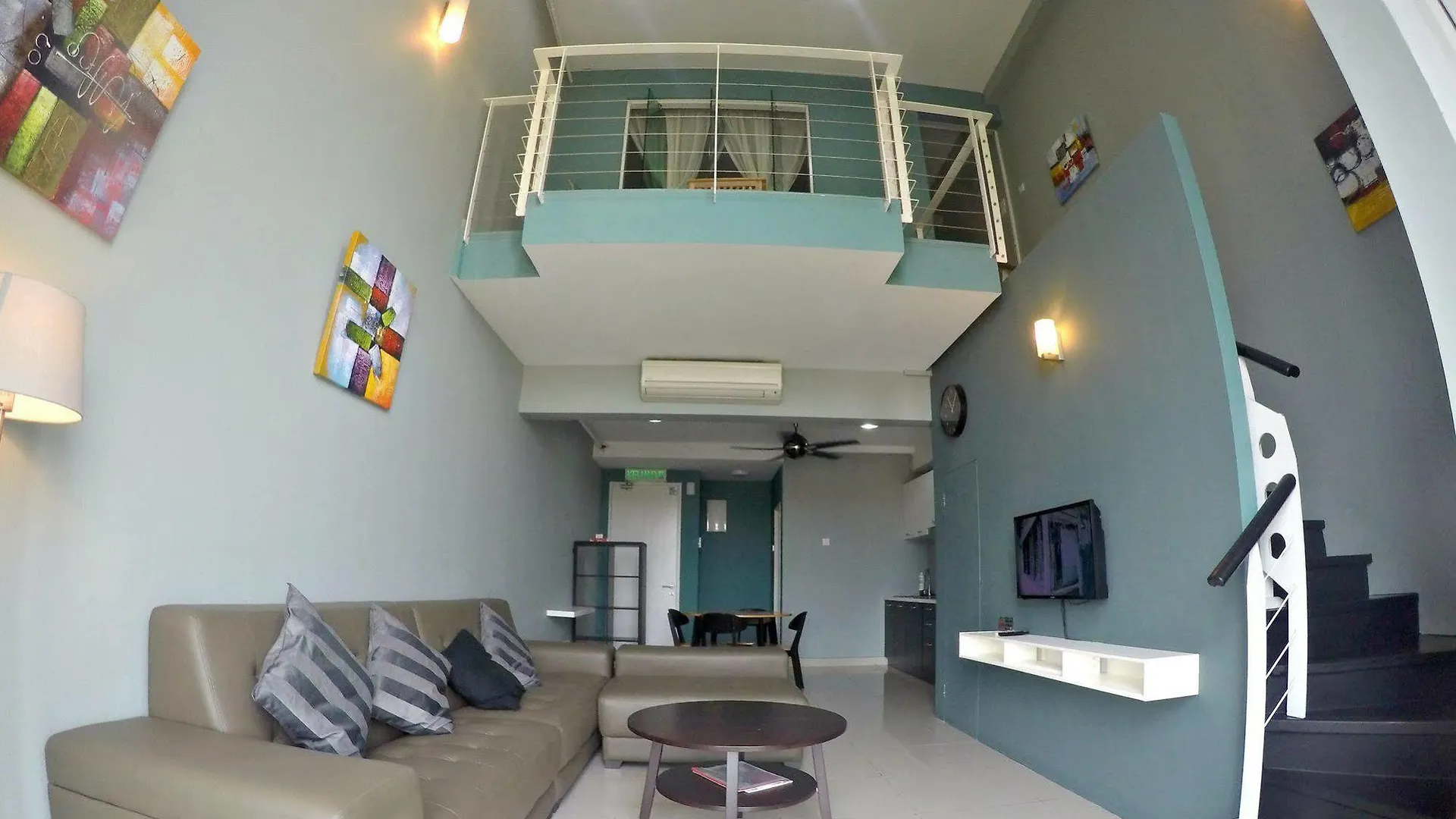 Homestay S-Suites@The Scott Garden Kuala Lumpur