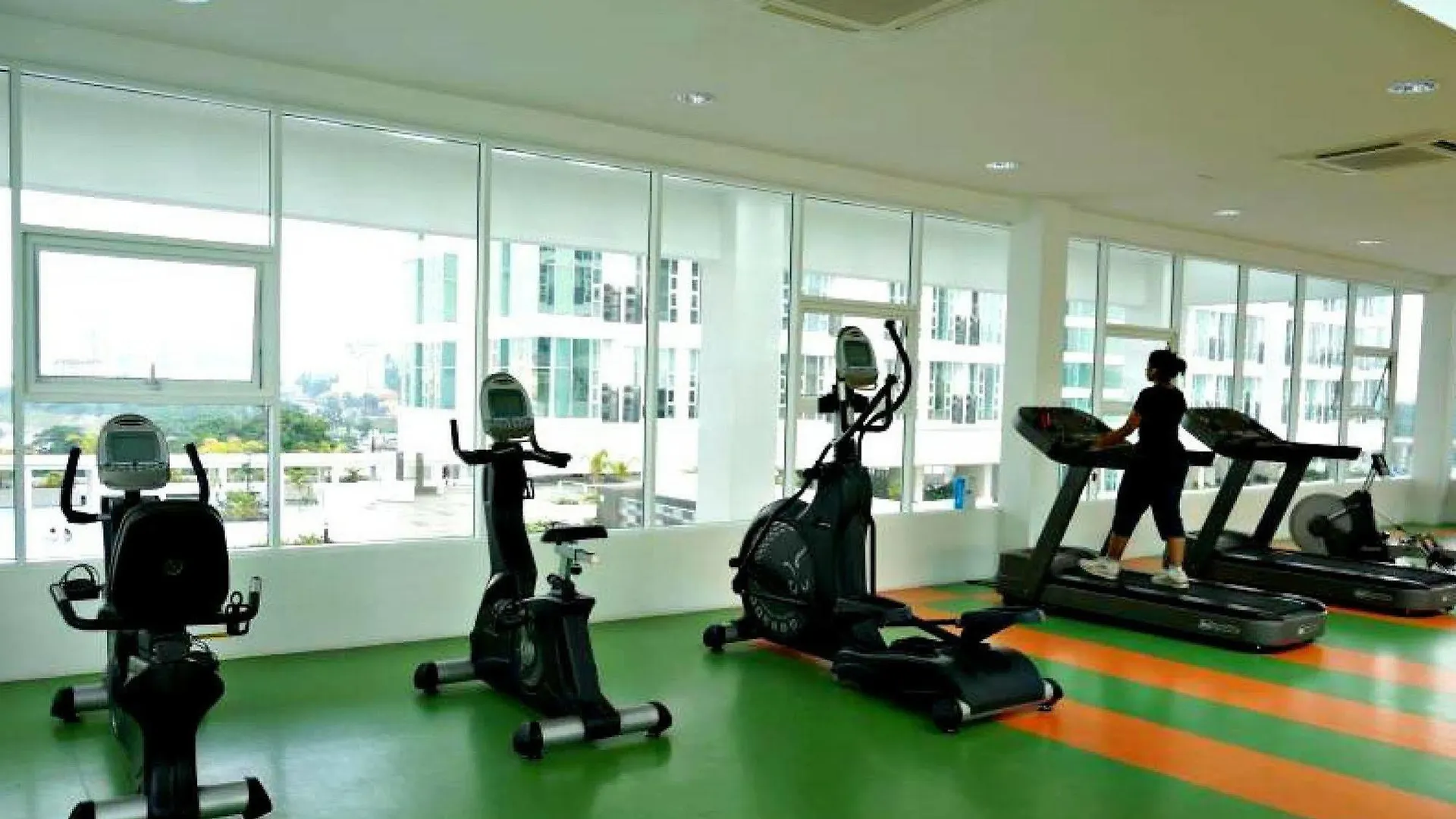 S-Suites@The Scott Garden Kuala Lumpur 0*,